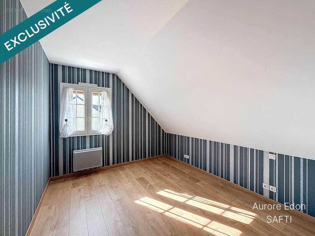 Photo 7 - Maison à AVIRE