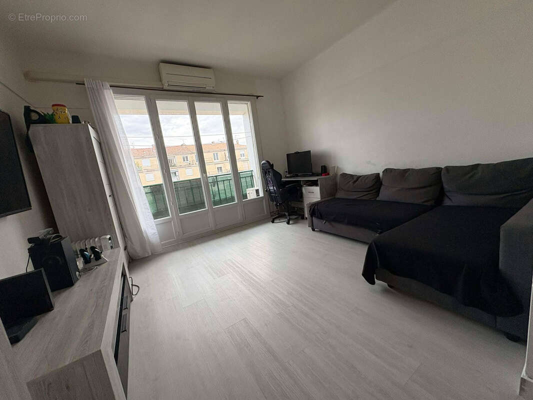 Appartement à TARASCON