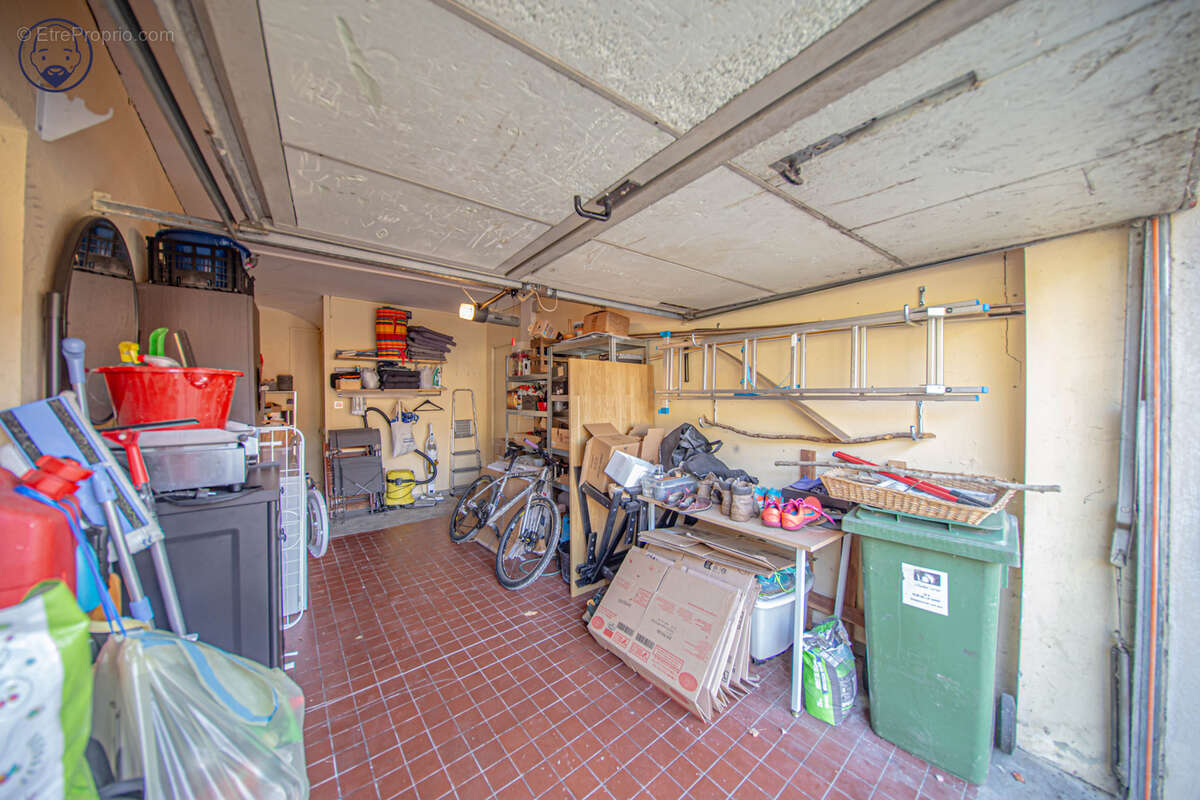 Maison à THIAUCOURT-REGNIEVILLE