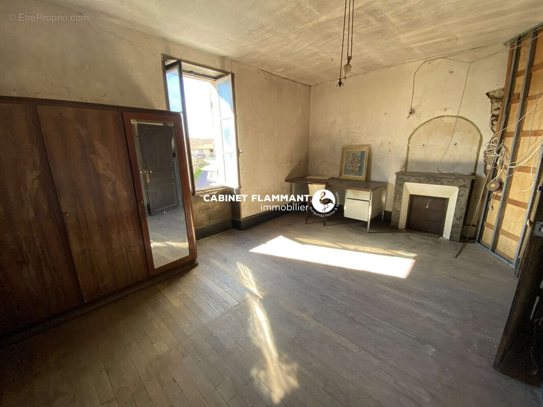 Maison à VENAREY-LES-LAUMES