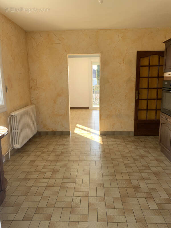 Maison à CHATELLERAULT