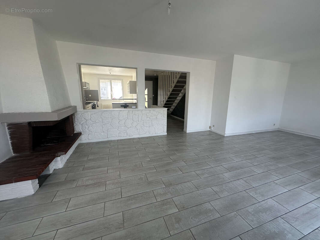 Maison à EQUEURDREVILLE-HAINNEVILLE