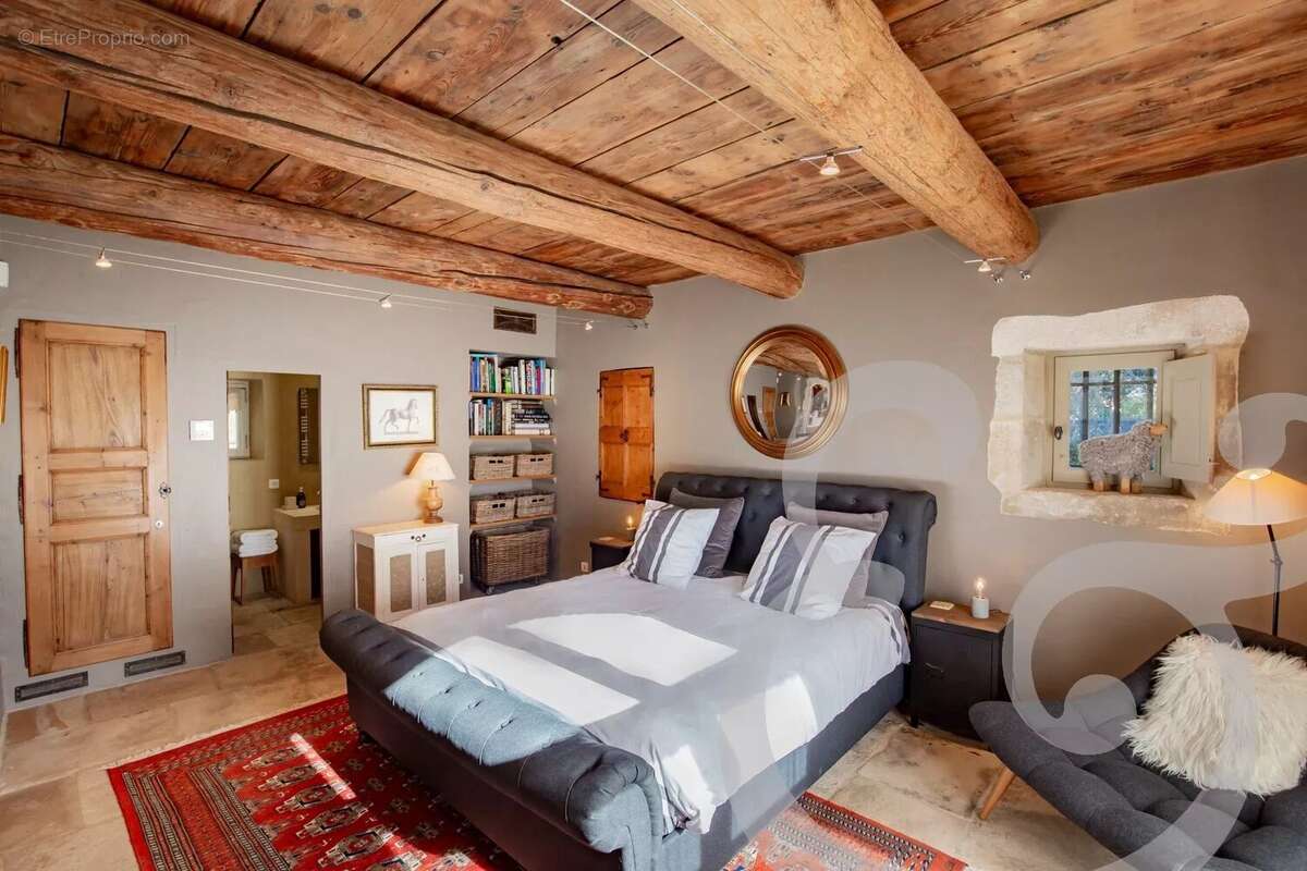 Maison à EYGALIERES