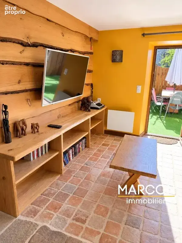 Ensemble immobilier de charme – secteur des trois lacs – maison rénovée, dépendances et studio indépendant - photo 6