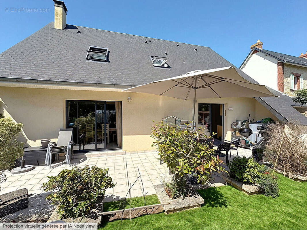 Maison à SALLENELLES