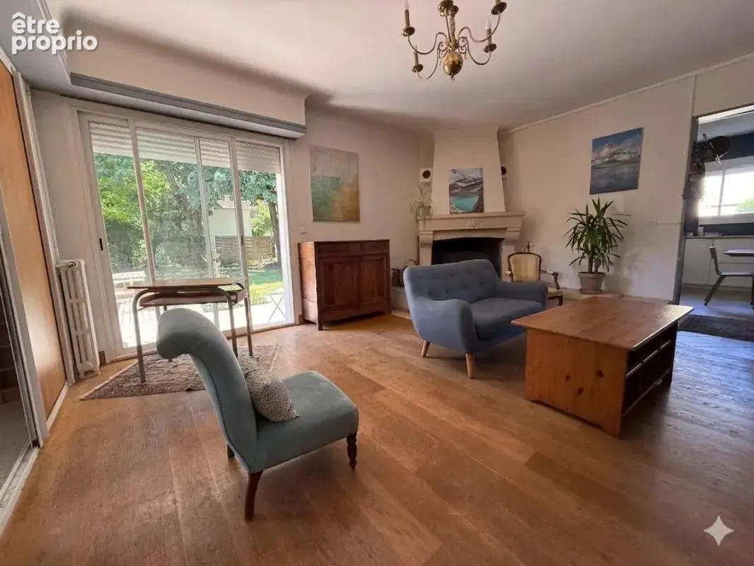 Rare ! Grande maison familiale de 6 chambres au calme à deux pas du centre ville - photo 3