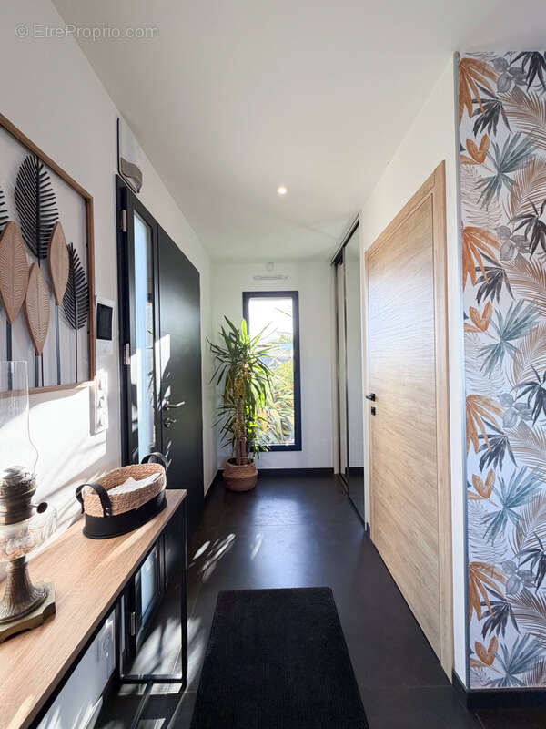 Maison à SAINT-CELERIN