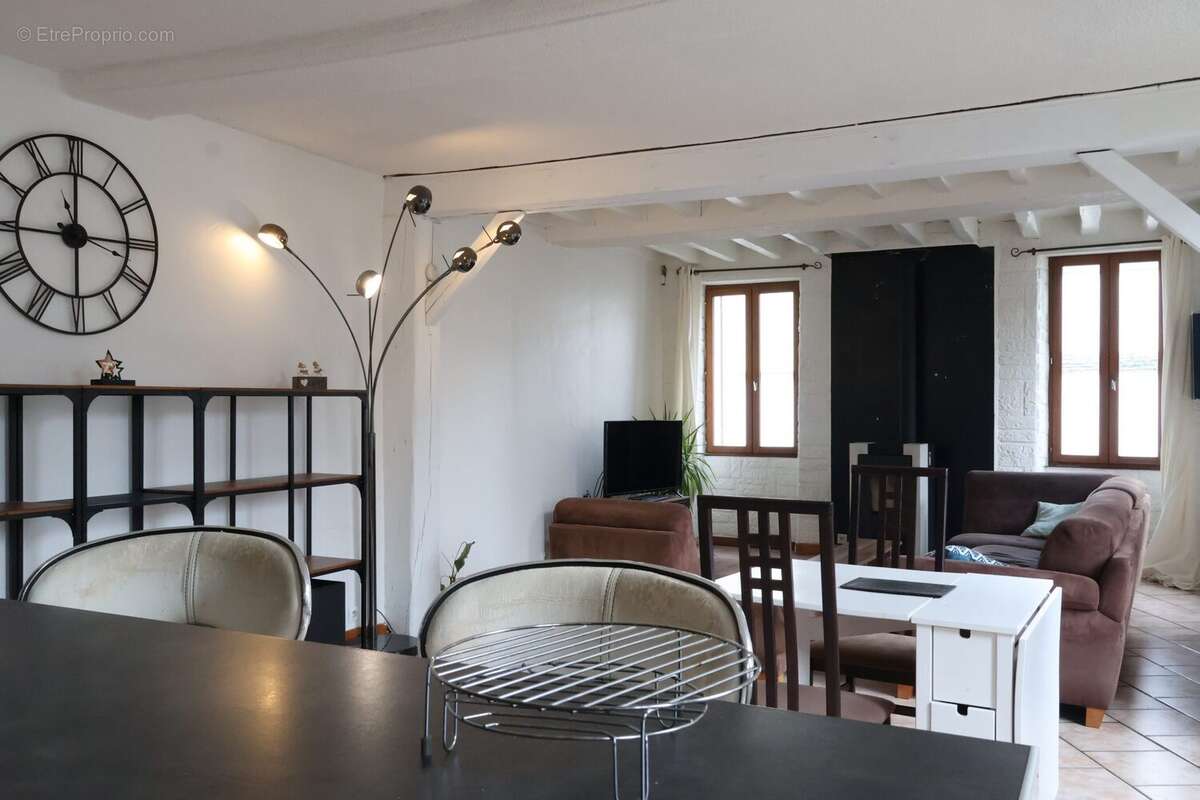 Maison 175 m² à Villeblevin  - photo 6