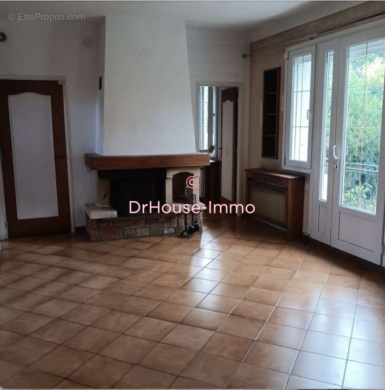 Maison à FACHES-THUMESNIL