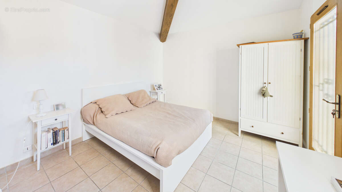 Maison à CARQUEIRANNE