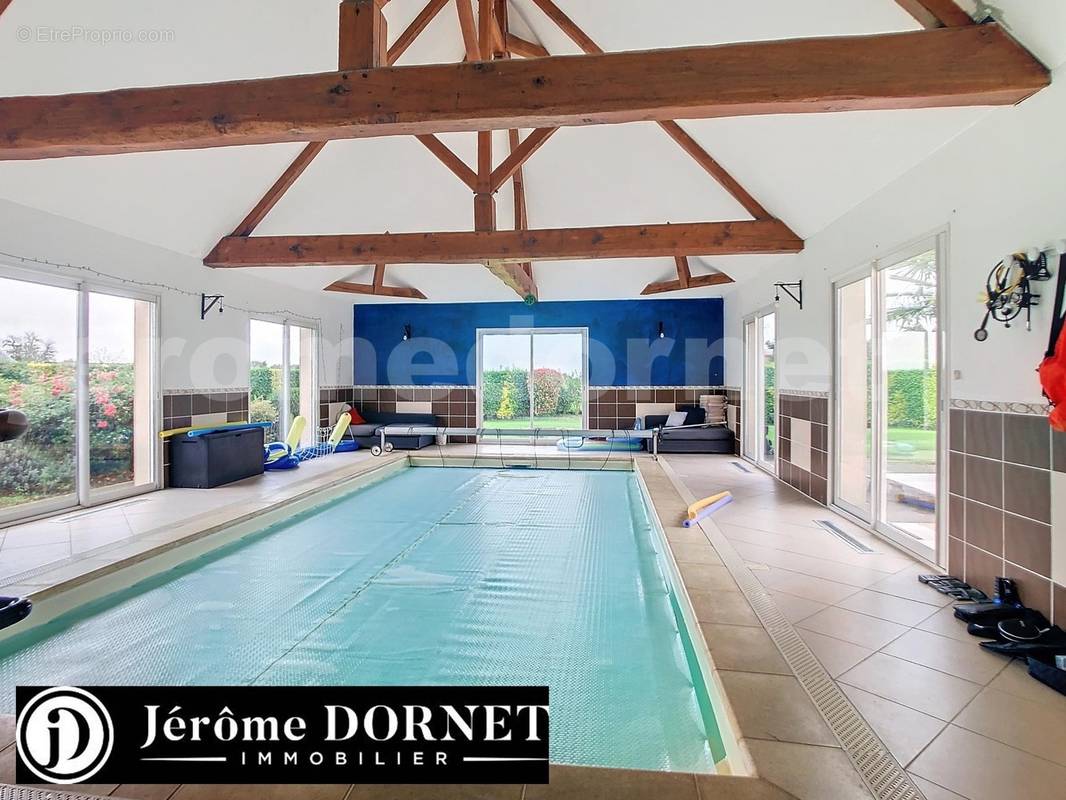 perspective_corrected_dfe28060-4d46-4d78-a837-61136f0848d3_7b397b7 - Maison à FORGES-LES-EAUX