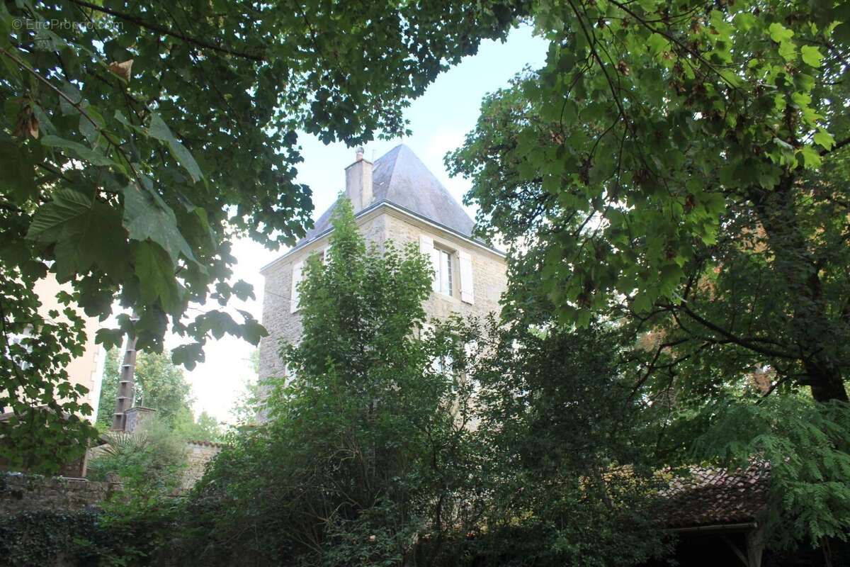Maison à MELLE