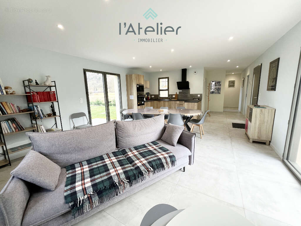 Maison à BAZUS-AURE