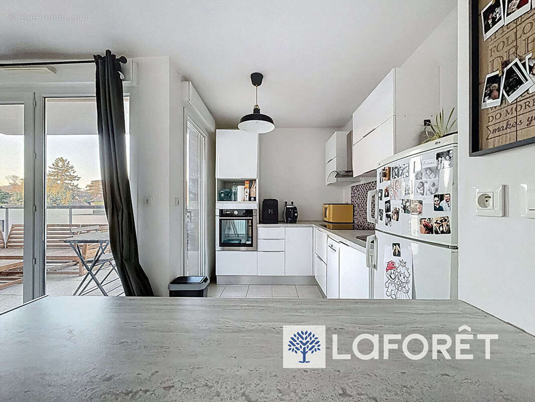 Appartement à CHAMPAGNE-AU-MONT-D'OR