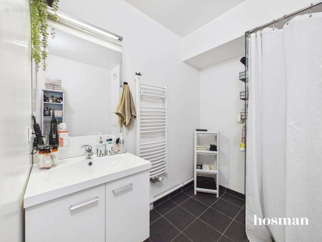 Appartement à GENNEVILLIERS