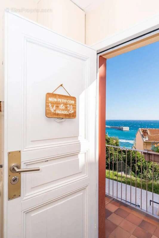 Appartement à CAP-D'AIL