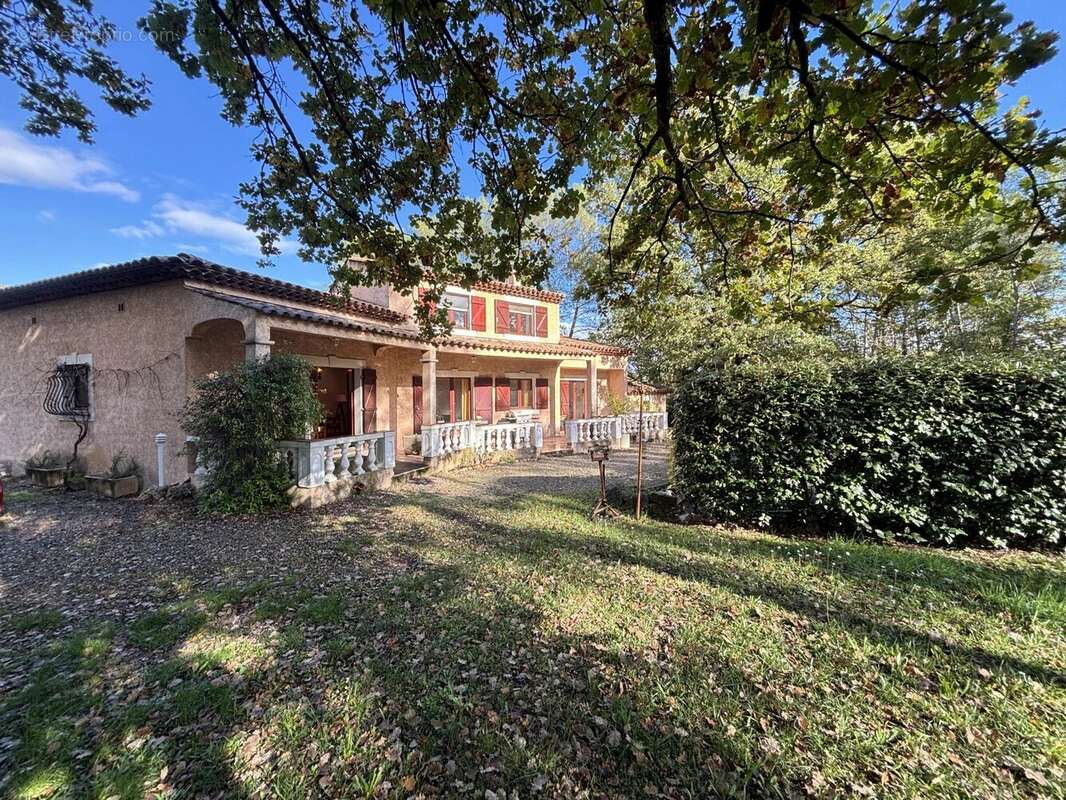 Maison à FIGANIERES