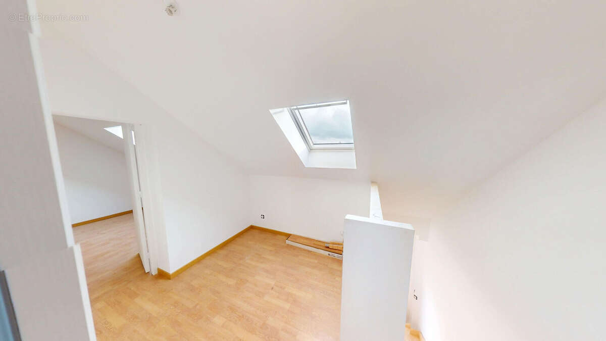 Maison à FONTENAY-SUR-EURE