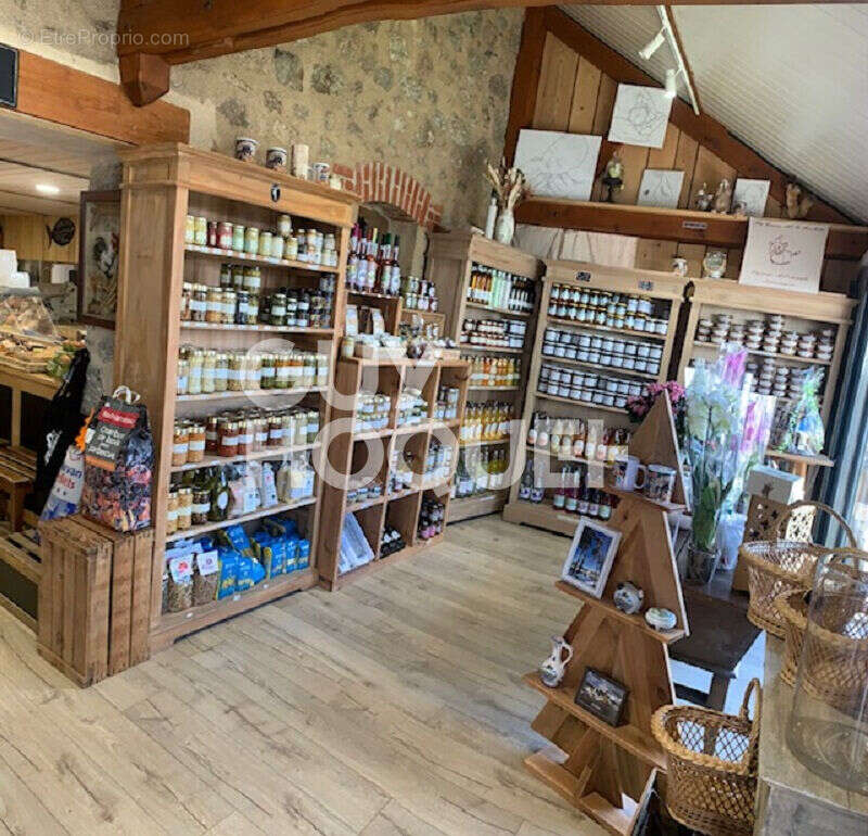 Commerce à MONTSAUCHE-LES-SETTONS