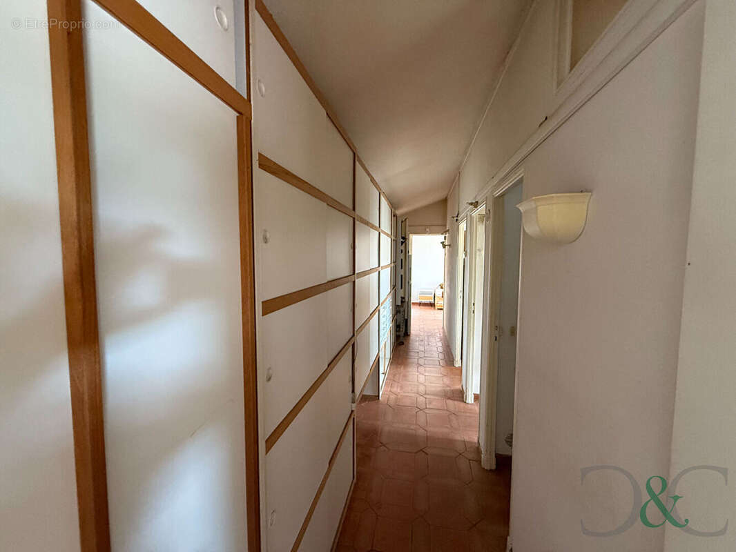 Maison à BORMES-LES-MIMOSAS