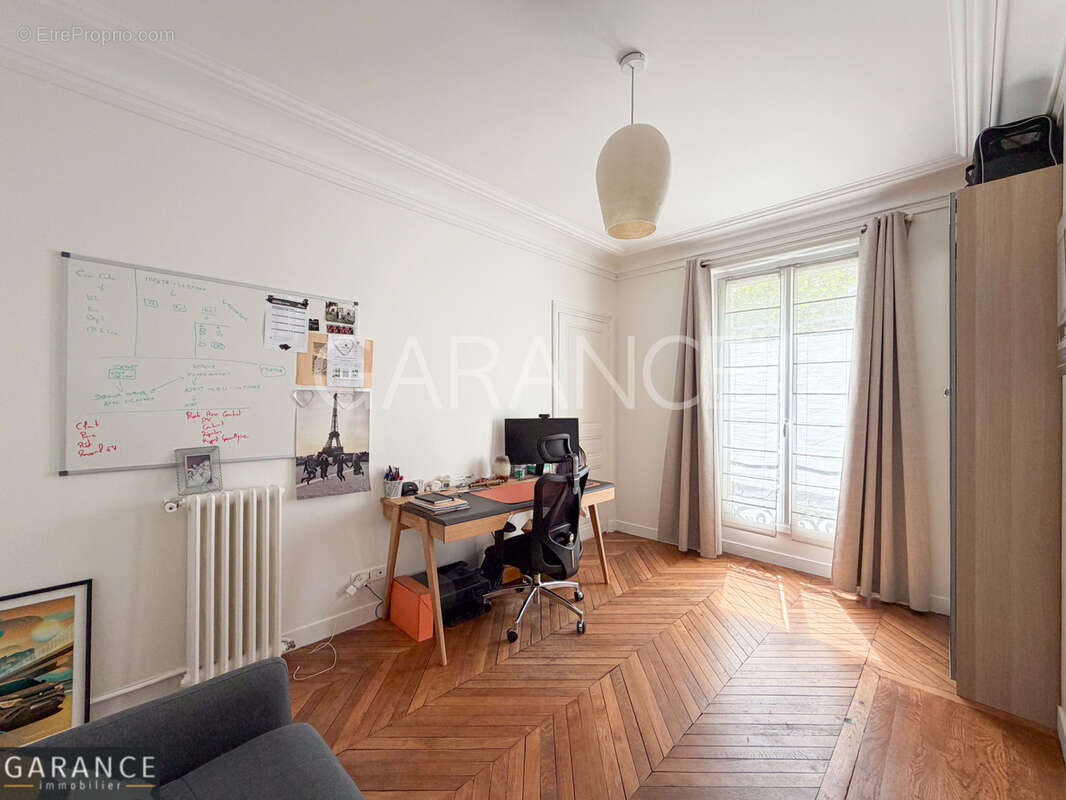 Appartement 80 m² à Paris-12e  - photo 4