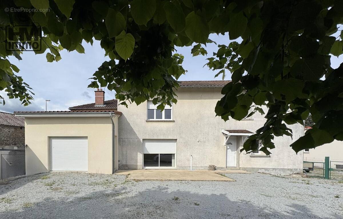 Maison à AUREIL