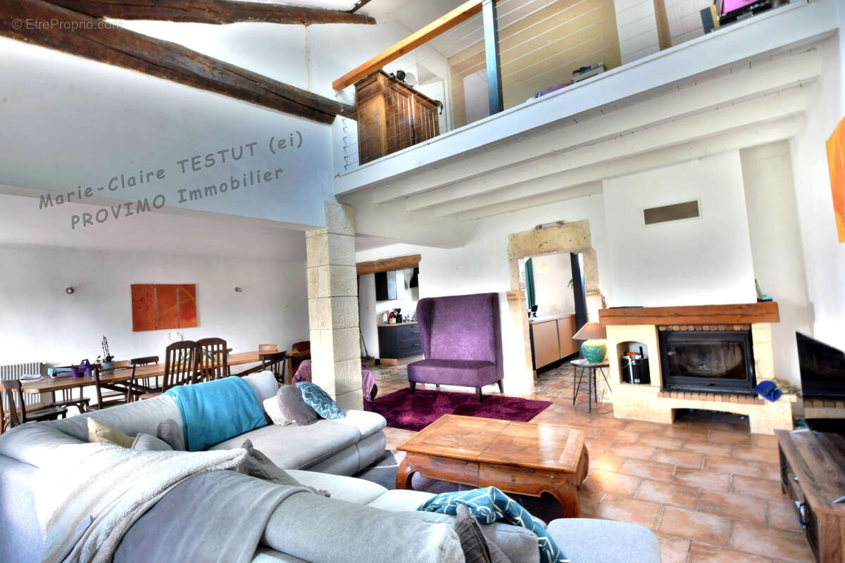 Maison à SAINTE-LIVRADE-SUR-LOT