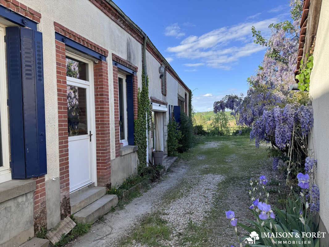Maison à SAINT-MARTIN-SUR-OCRE