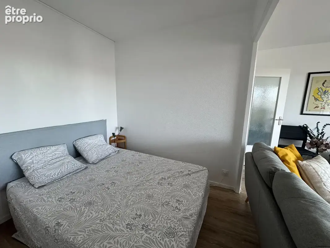 Studio 33 m² Résidence Les Capucins, parking  et cave. Rive gauche - photo 4