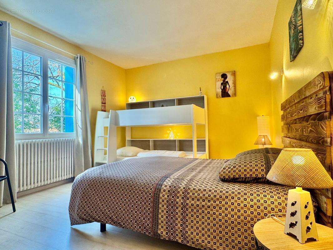 A VENDRE - Villa avec vue sur l'océan ! - photo 11