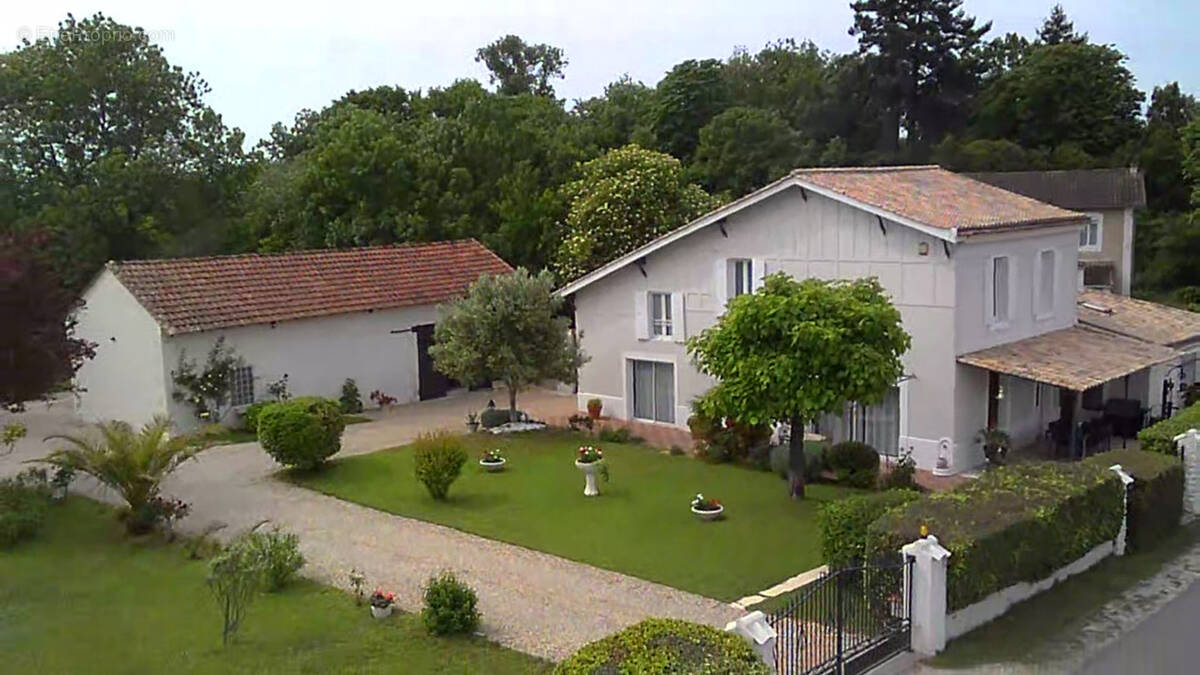 Maison à CARS