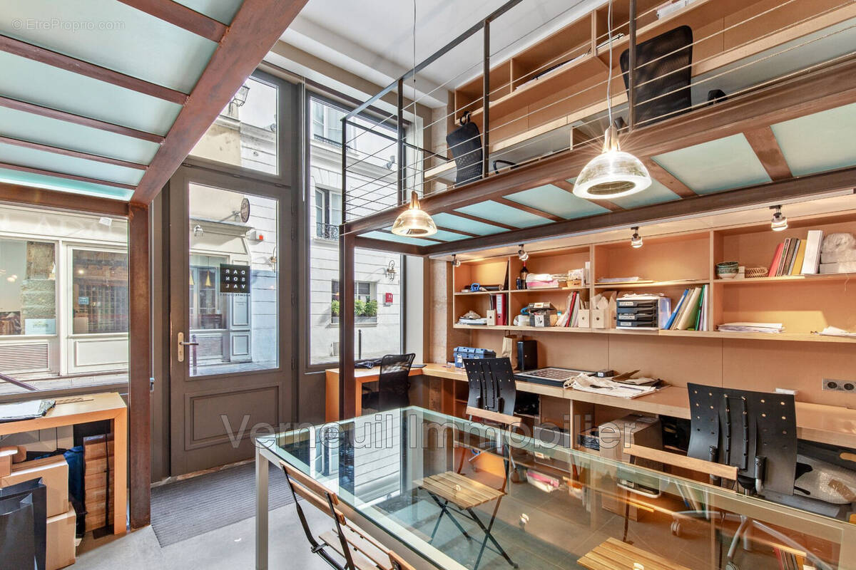 Commerce à PARIS-7E