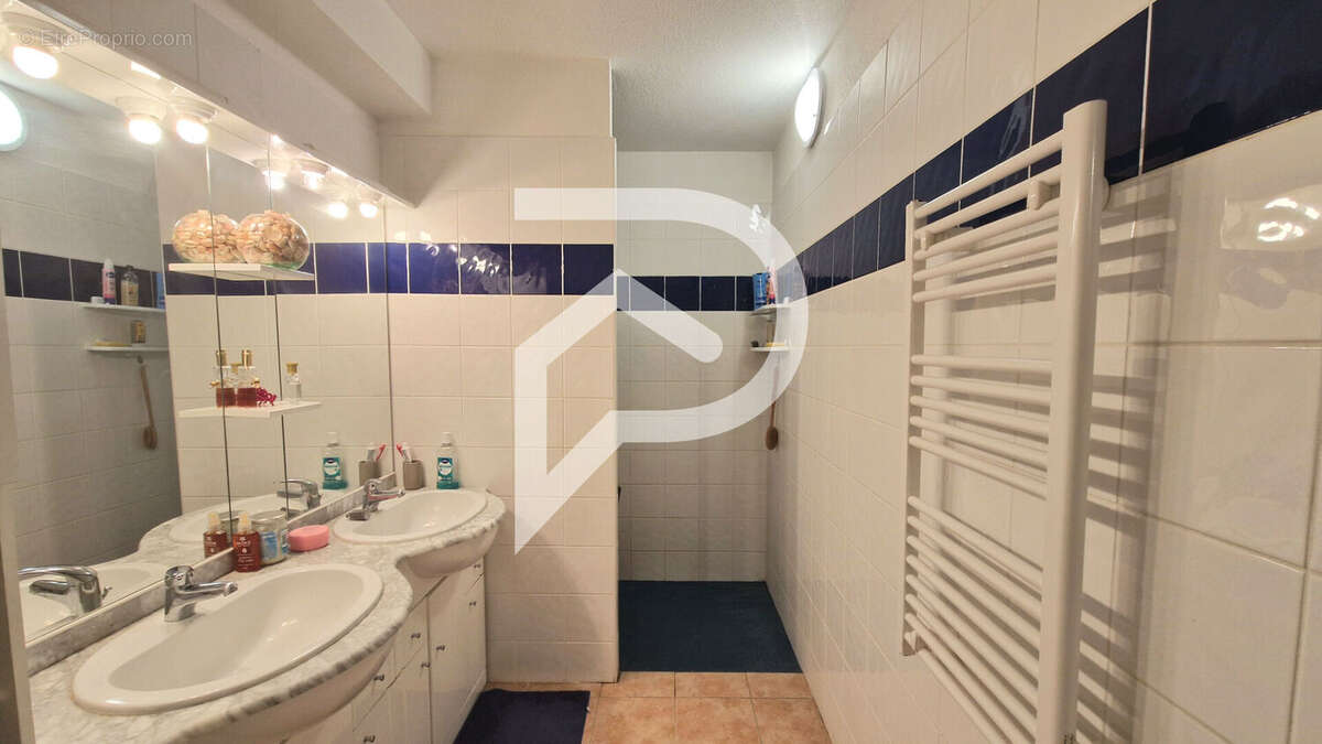 Maison à SAINT-GILLES