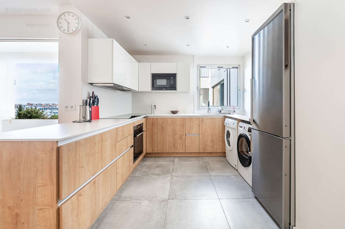 Appartement à PARIS-12E