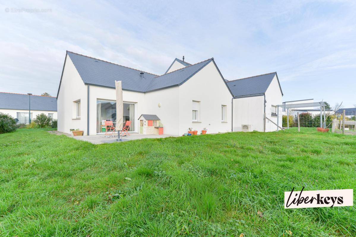 Maison à SAINT-MARS-DU-DESERT