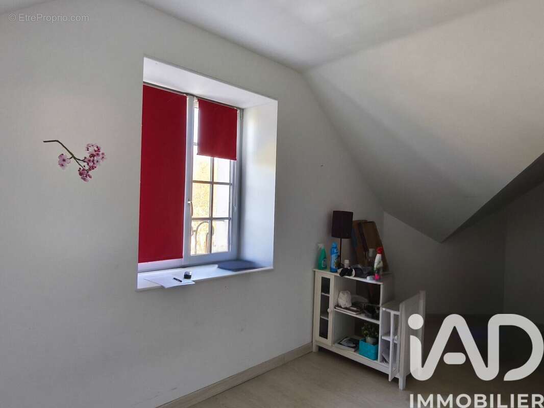 Appartement 154 m² à La Fere  - photo 7