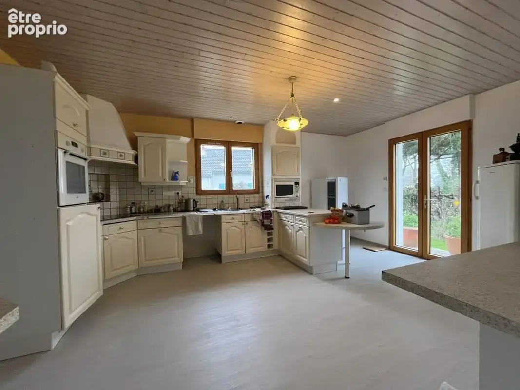 Maison 151 m² à Saint-Pere-En-Retz  - photo 3