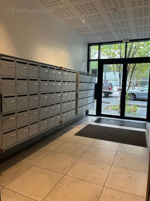 Appartement à AUBERVILLIERS