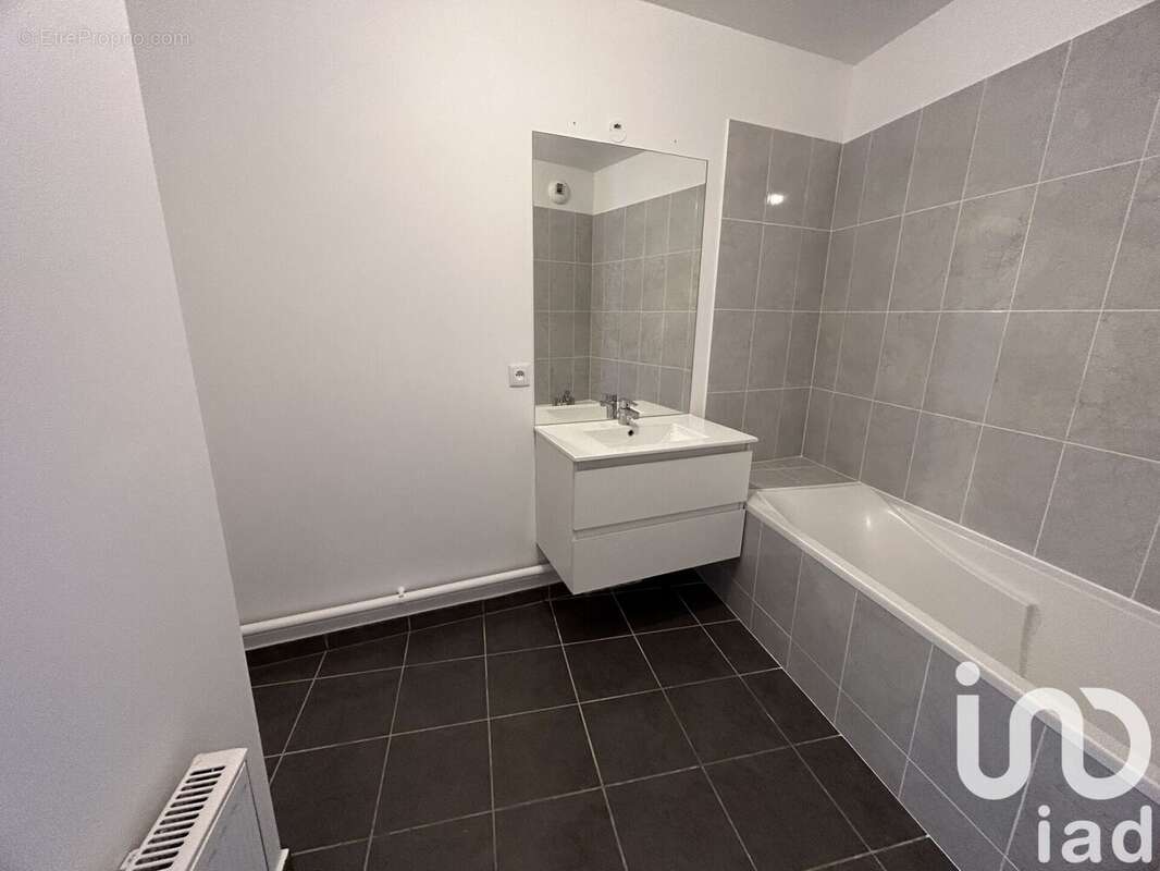 Photo 6 - Appartement à SAINT-OUEN-L'AUMONE