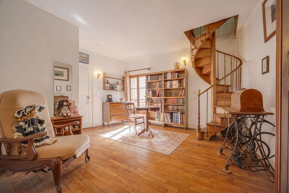 Maison à CARRIERES-SUR-SEINE