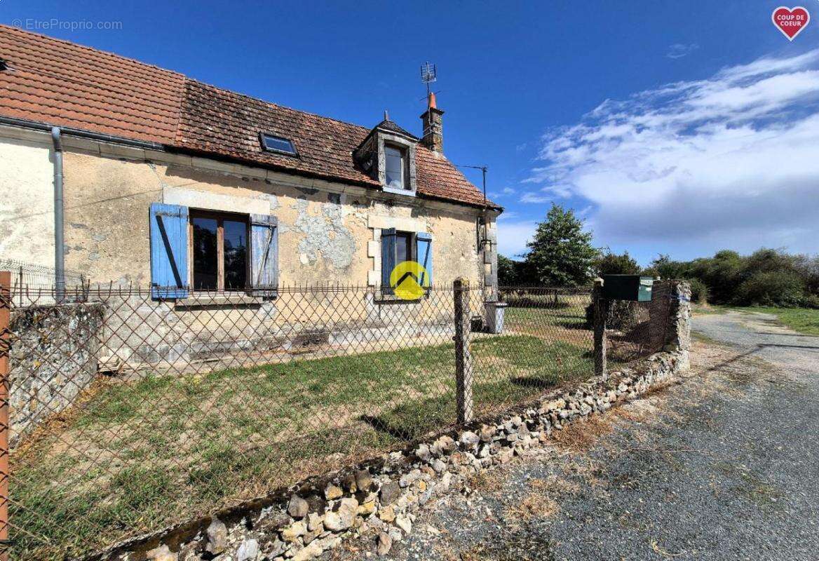 Maison à LA BERTHENOUX