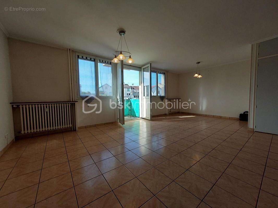 Charmant appartement lumineux au cœur de la ville - photo 2