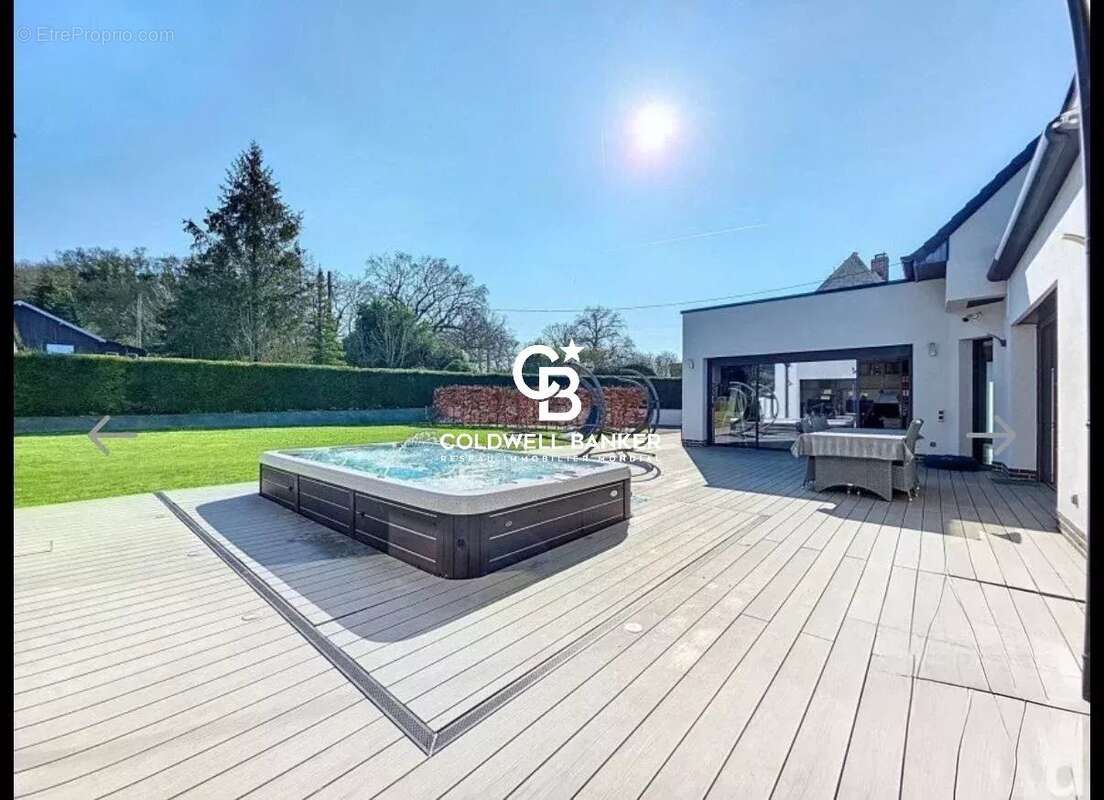 Maison à BLANGY-TRONVILLE