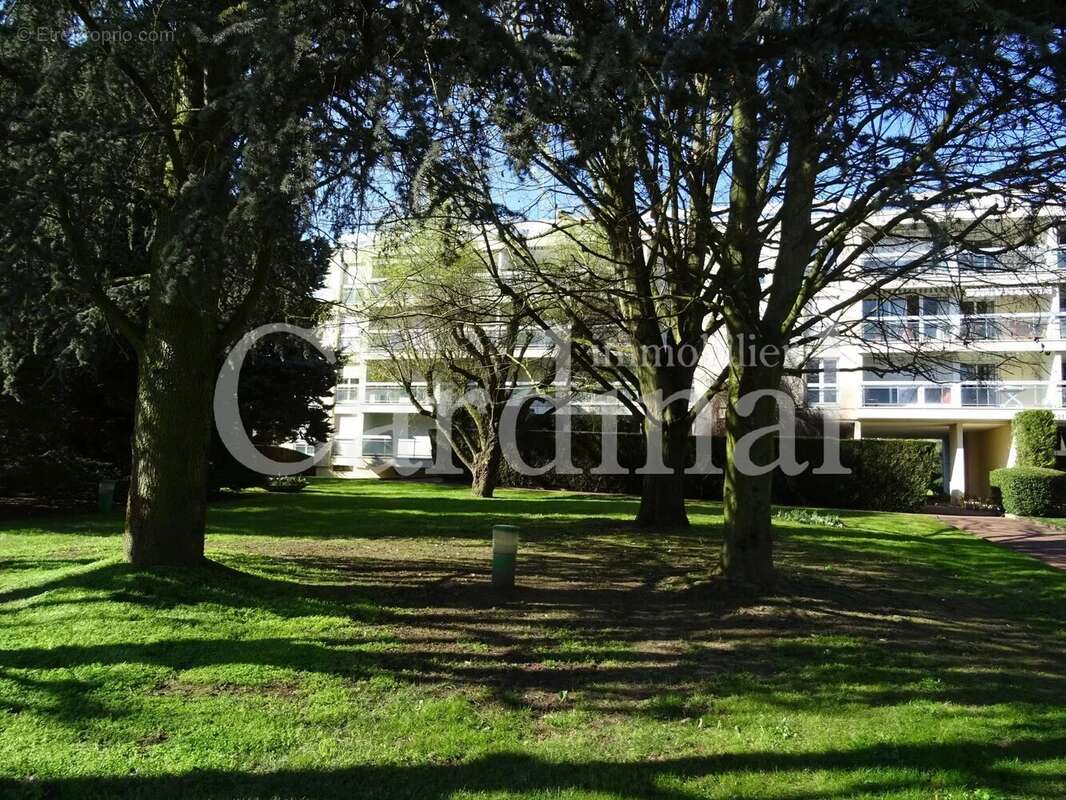 Appartement à BAILLY