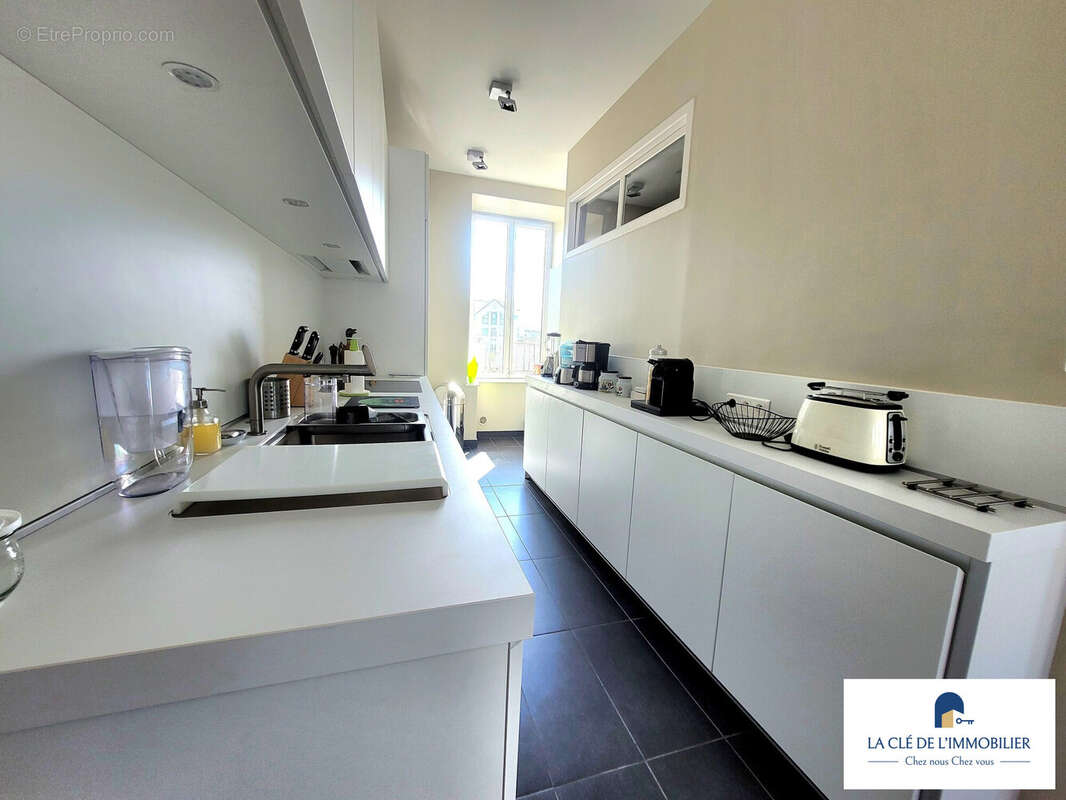 Appartement 89 m² à Quimper  - photo 3