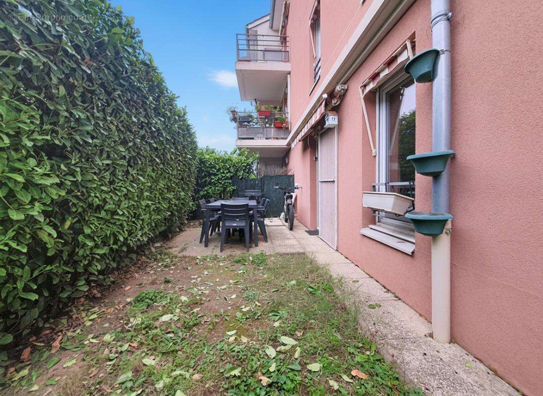Appartement à MIONS