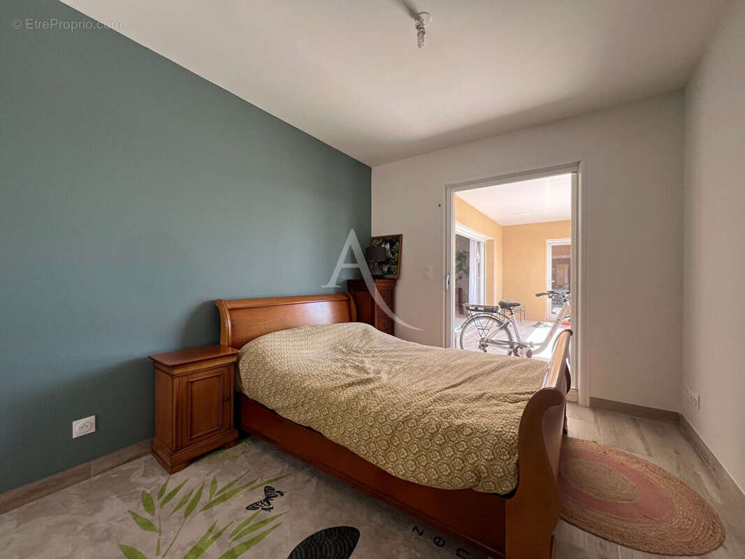 Maison à PORT-DES-BARQUES