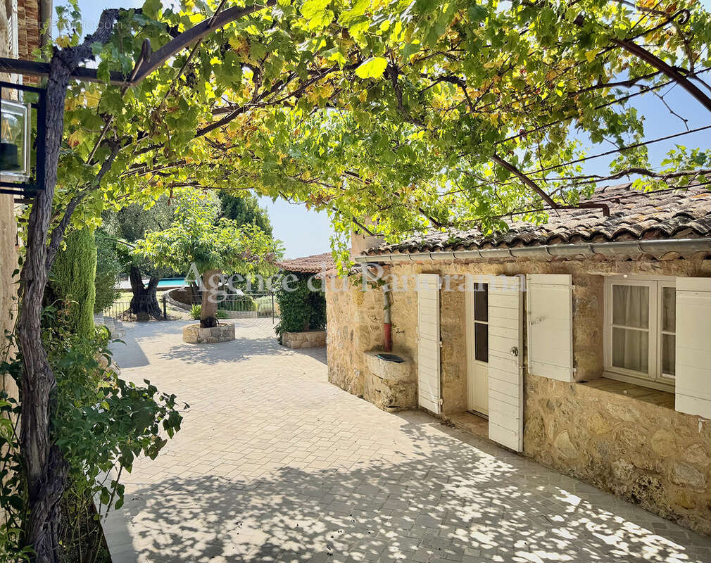 Maison à CABRIS
