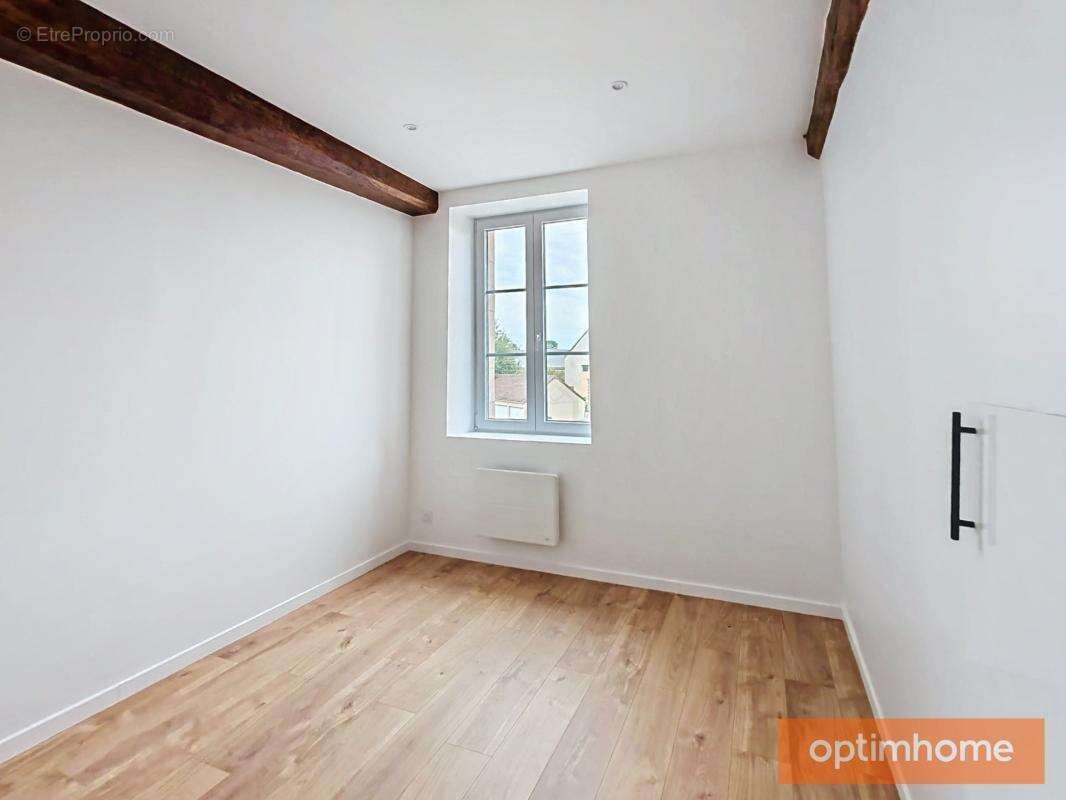 Mouy – superbe appartement t4 rénové – 80,40 m² – dpe b – 3 chambres – 2 stationnements - photo 10