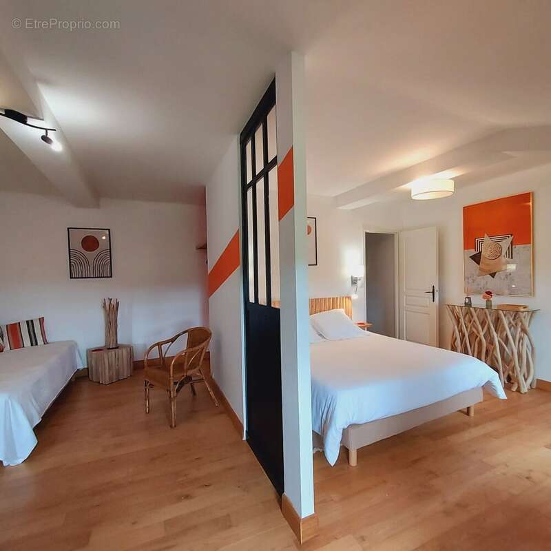 Maison à TOURNON-D&#039;AGENAIS